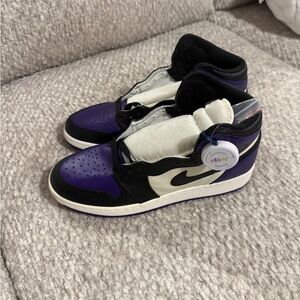 Nike Air Jordan 1 Retro OG Court Purple High-Top Sneakers 6.5Y
